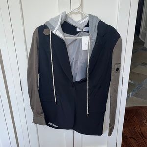 tracadero colorblock blazer with removable hood size M - new with tags